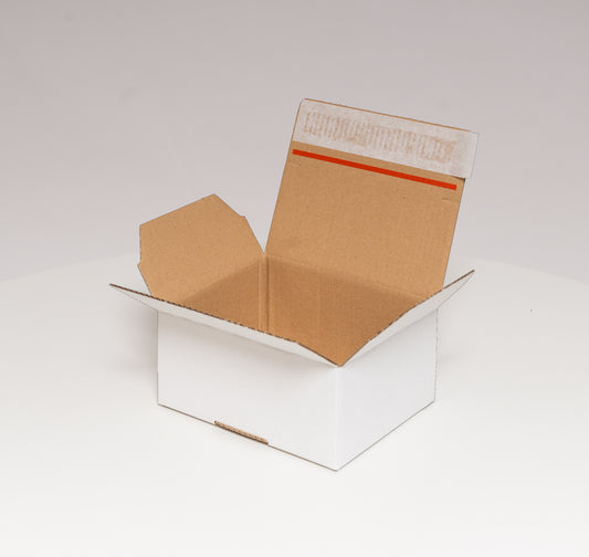 Automatikbodenkarton A5 213 x 153 x 109 mm weiß mit Selbstklebeverschluss und Aufreißfaden