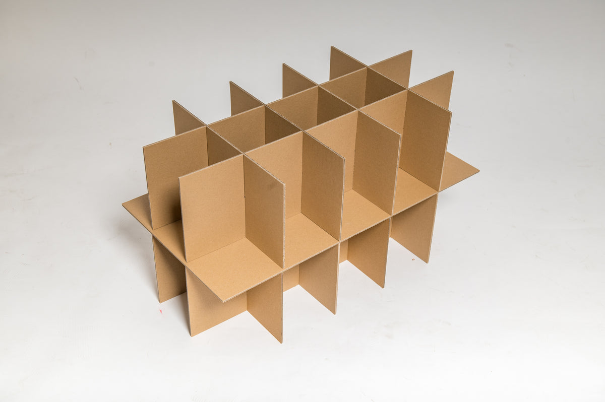 Gläserkarton 640 x 340 x 360 mm, braun, mit Gefache und Einlage